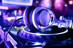 Dj Drie